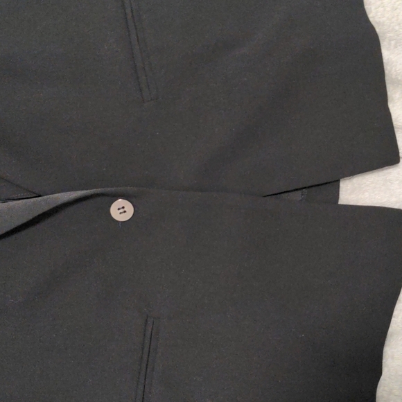 Chic black blazer - Picture 2 of 6